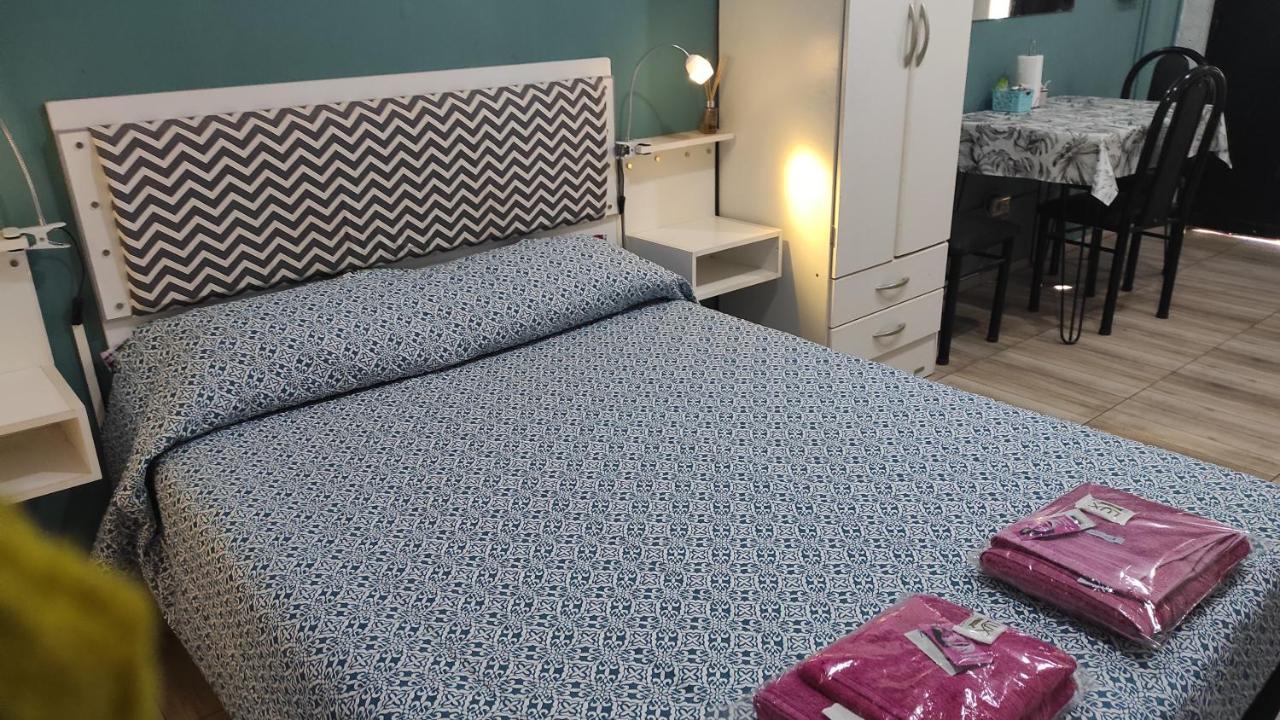Ezeiza 1 Nuestro Lugar A 15 Minutos Del Aeropuerto Tranfer Opcional Desde Y Al Aeropuerto De Ezeiza Las 24 Horas Pet Friendly Esterno foto